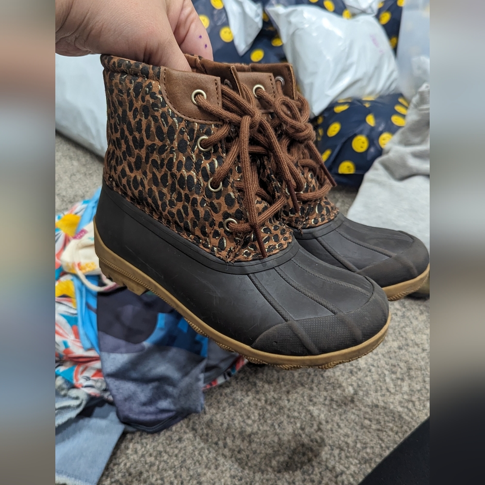 Sperry duck boots cheetah